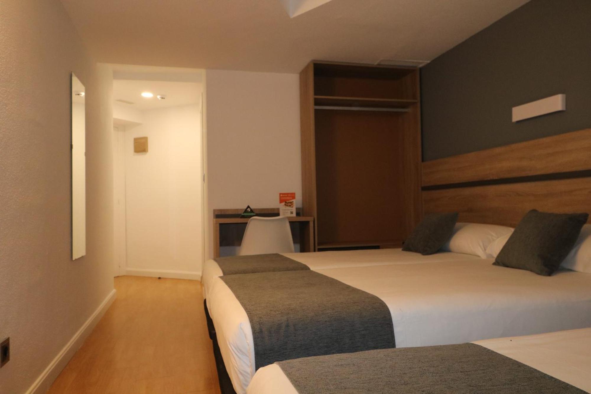 Hostal Alda Palencia Plaza 外观 照片